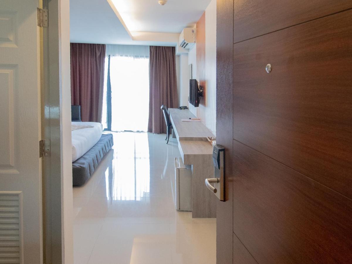 Fortune D Hotel Phitsanulok Exterior photo
